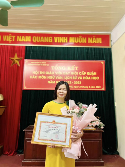 Trường THCS Văn Yên xin chúc mừng 2 cô giáo đã đạt giải Nhì trong Hội thi GVDG của quận Hà Đông năm học 2022-2023.