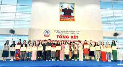 Trường THCS Văn Yên xin chúc mừng 4 đồng chí đã hoàn thành xuất sắc nhiệm vụ của nhà trường, của tổ nhóm chuyên môn